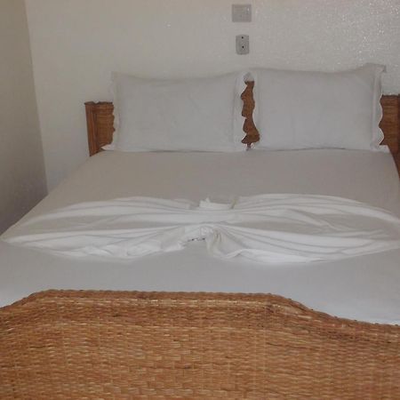 Hotel Restaurant Gites Kribi Ngoại thất bức ảnh