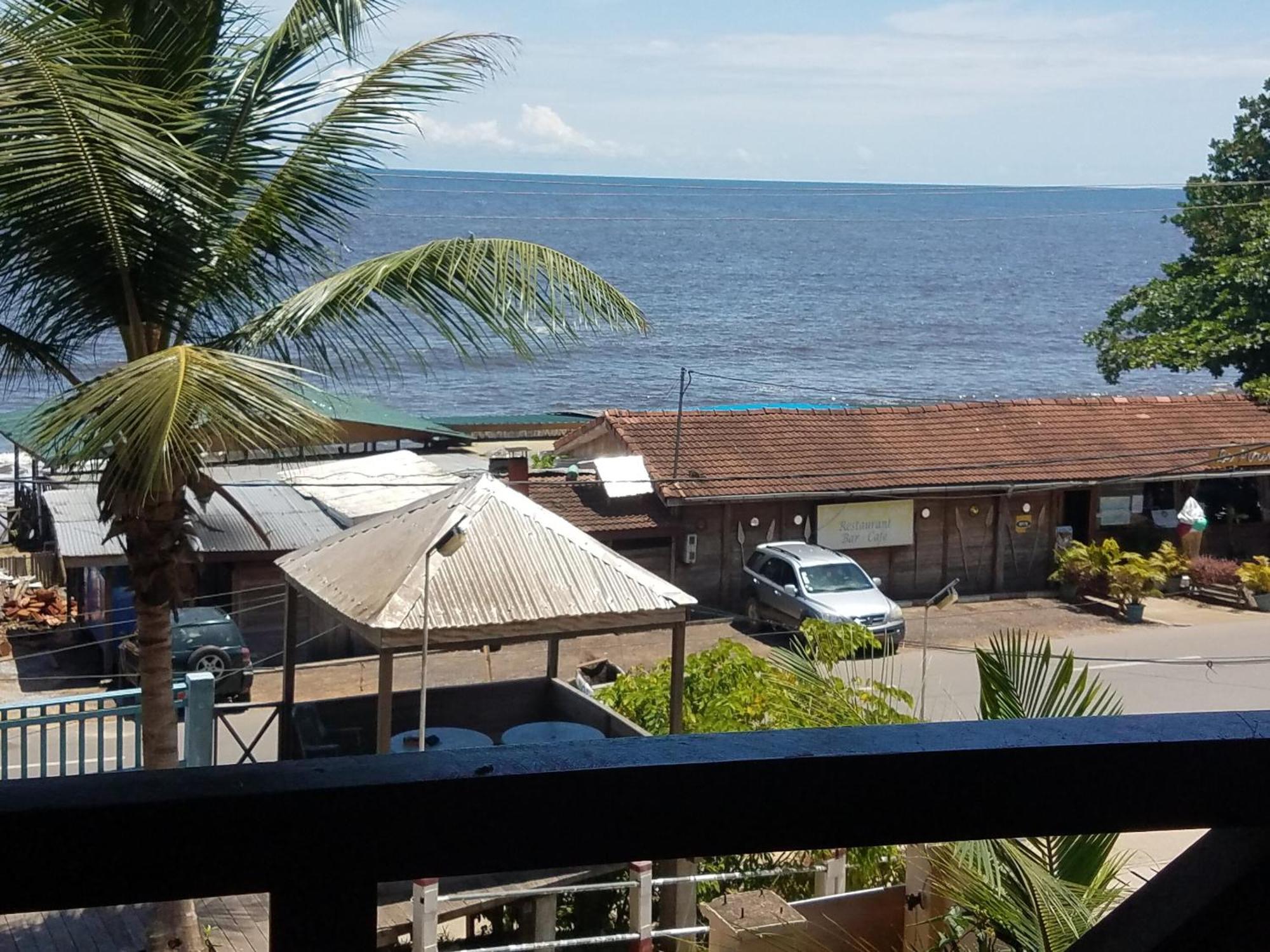 Hotel Restaurant Gites Kribi Ngoại thất bức ảnh