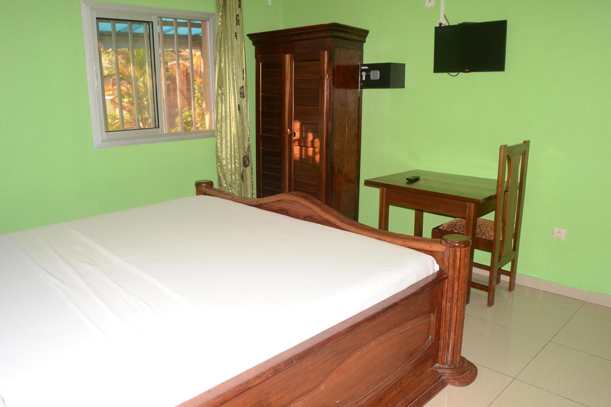 Hotel Restaurant Gites Kribi Ngoại thất bức ảnh