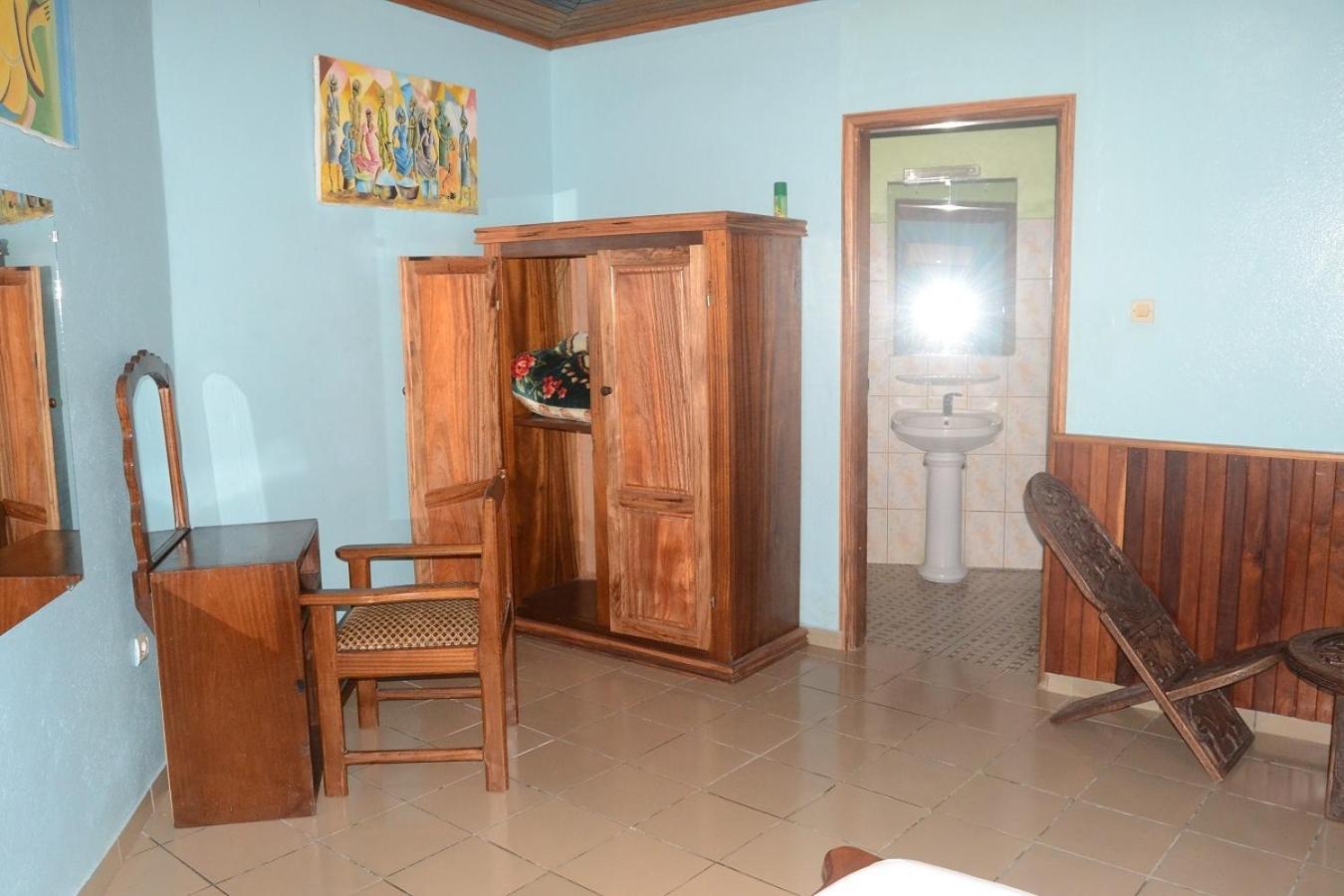 Hotel Restaurant Gites Kribi Ngoại thất bức ảnh